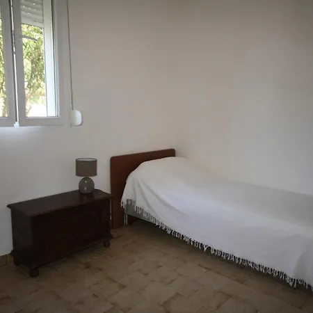 別荘 Air-conditioned Seafront House フロンティニャン