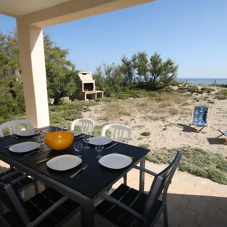 Holiday home Air-conditioned Seafront House
